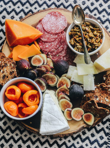 6 Steps to Create the Perfect Fall Cheese Plate